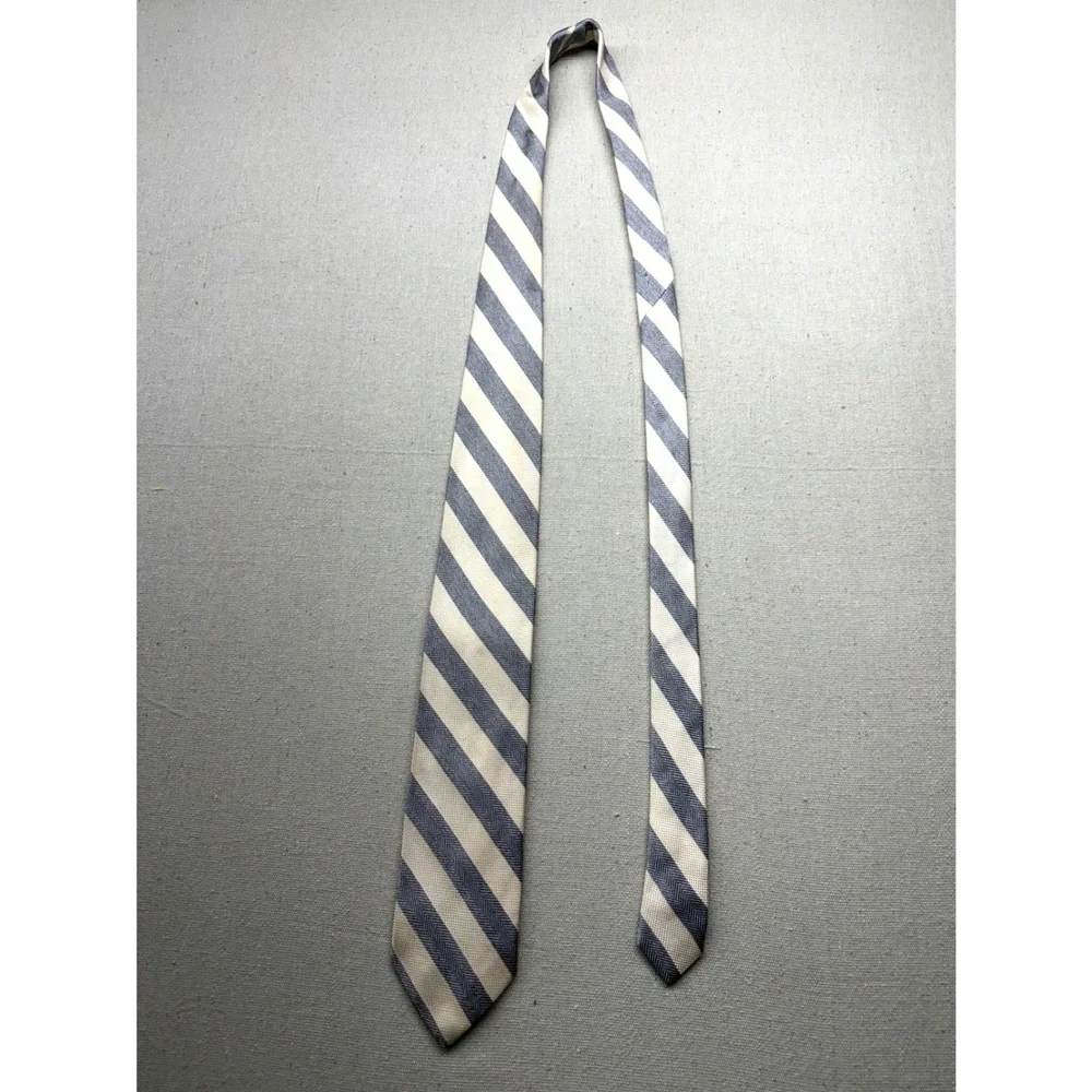 Paul Fredrick Mens Silk Necktie Gray Cream Herringbone Diagonal Stripe Tie